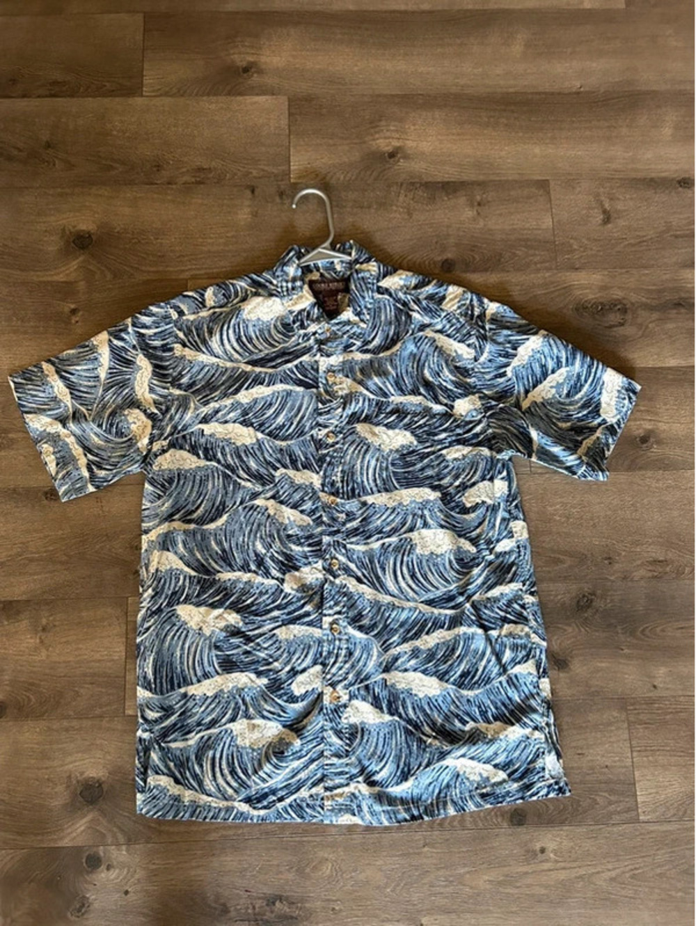 cooke street hawaiian islands wave print shirt size M